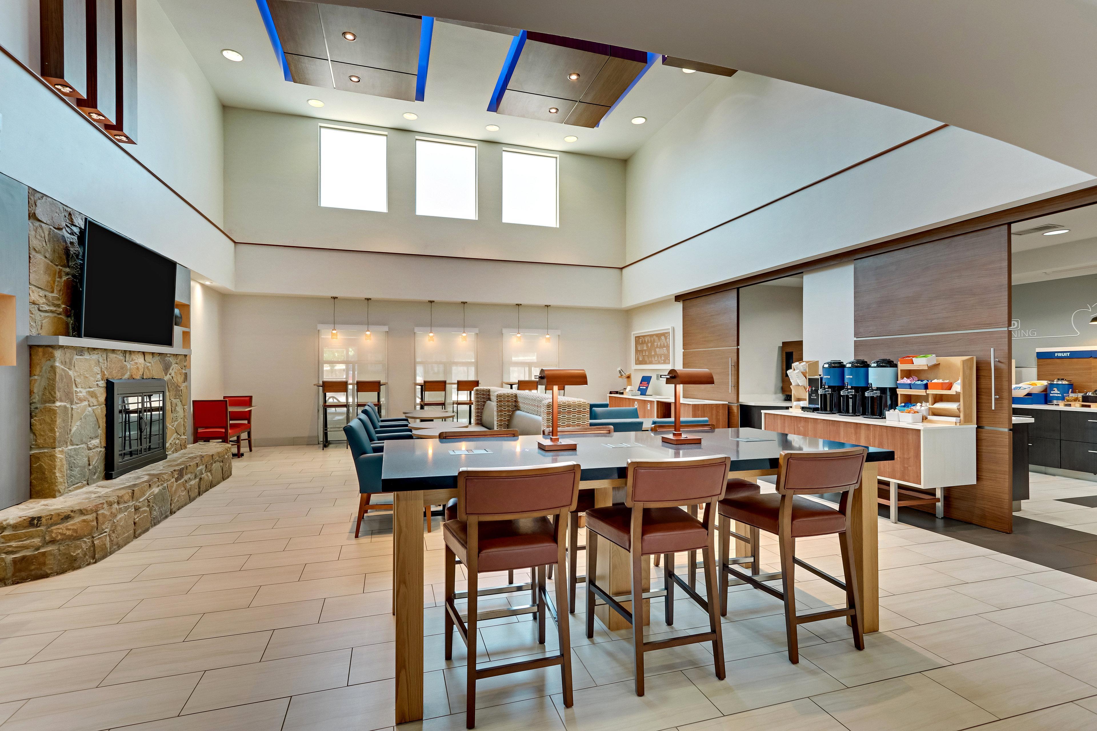 Holiday Inn Express Hotel And Suites Weatherford By Ihg Esterno foto